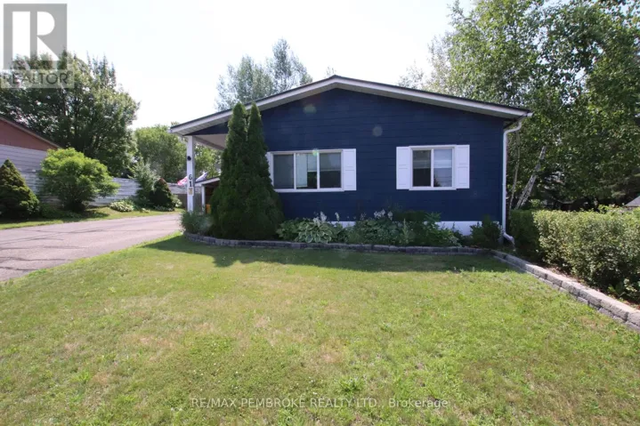 61 DORAN ROAD, Petawawa, Ontario K8H1R3