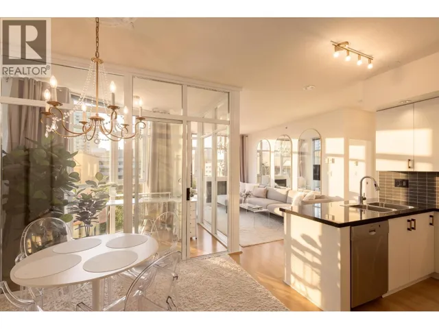 707 1050 SMITHE STREET, Vancouver, British Columbia V6E4T4