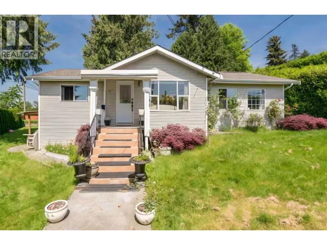1875 COLEMAN AVENUE, Coquitlam, British Columbia V3K1B5