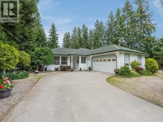 935 Pine Crescent, Genelle, British Columbia V0G1G0