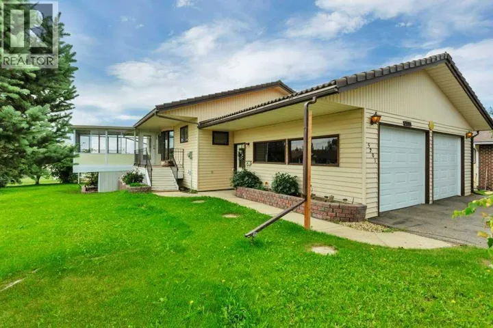 5201 46 Avenue, Rimbey, Alberta T0C2J0