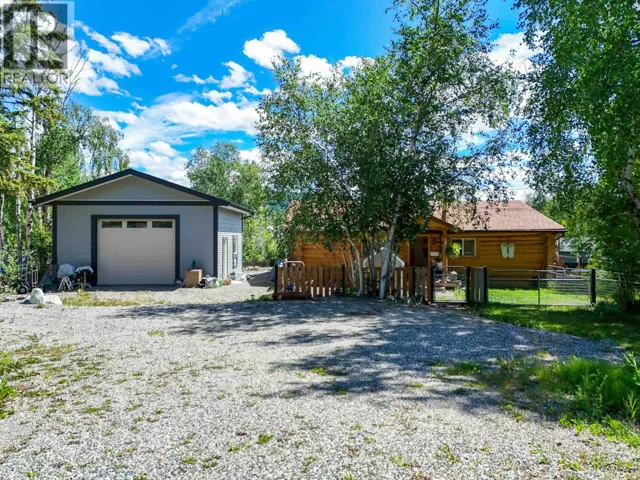 1929 BEACH CRESCENT, Quesnel, British Columbia V2J4J5