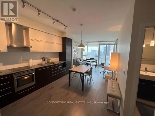 1803 - 770 BAY STREET, Toronto (Bay Street Corridor), Ontario M5G0A6