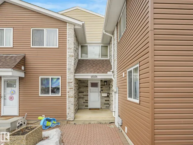 13271 47 ST NW, Edmonton, Alberta T5A3L8