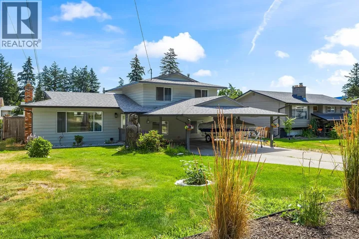 3239 McIver Road, West Kelowna, British Columbia V4T1G1