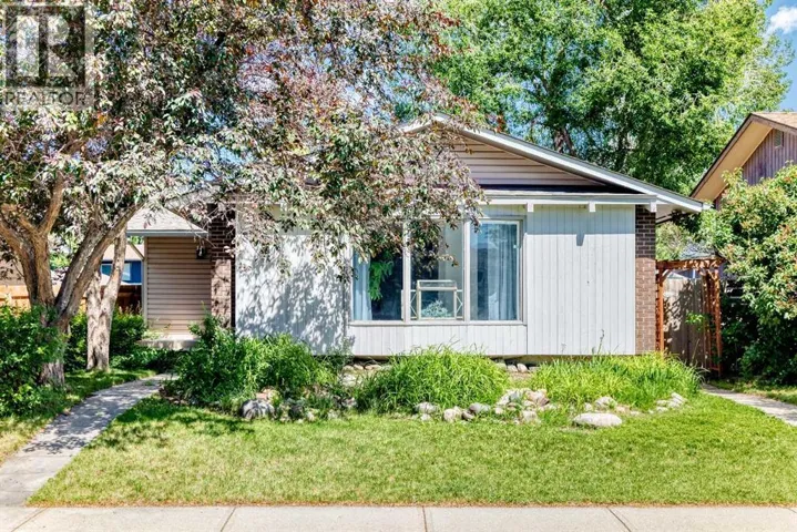 114 Midcrest Crescent SE, Calgary, Alberta T2X1B5