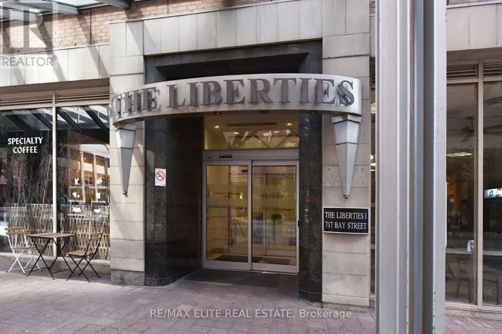 404 - 717 BAY STREET, Toronto (Bay Street Corridor), Ontario M5G2J9