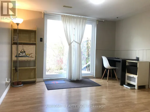 WALK OUT BSMT - 94 MICMAC CRESCENT, Toronto (Pleasant View), Ontario M2H2K2