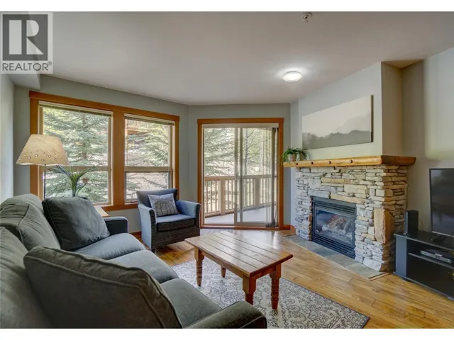 2080 Summit Drive Unit# 322, Panorama, British Columbia V0A1T0