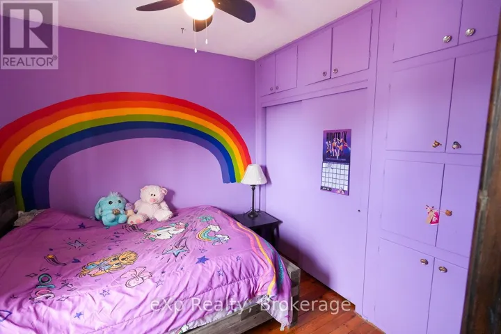 780