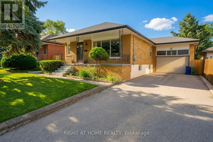 37 GARSIDE CRESCENT, Toronto (Brookhaven-Amesbury), Ontario M6M2Z5