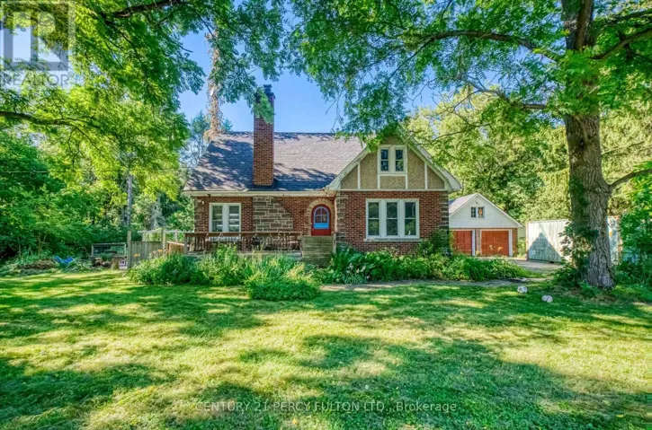 1853 GOVERNORS ROAD, Hamilton, Ontario L9H5E3