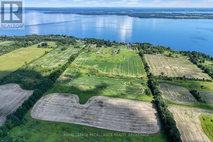PT LT 14 & 15 HOWE ISLAND DRIVE, Frontenac Islands (Howe Island), Ontario K7G2V6