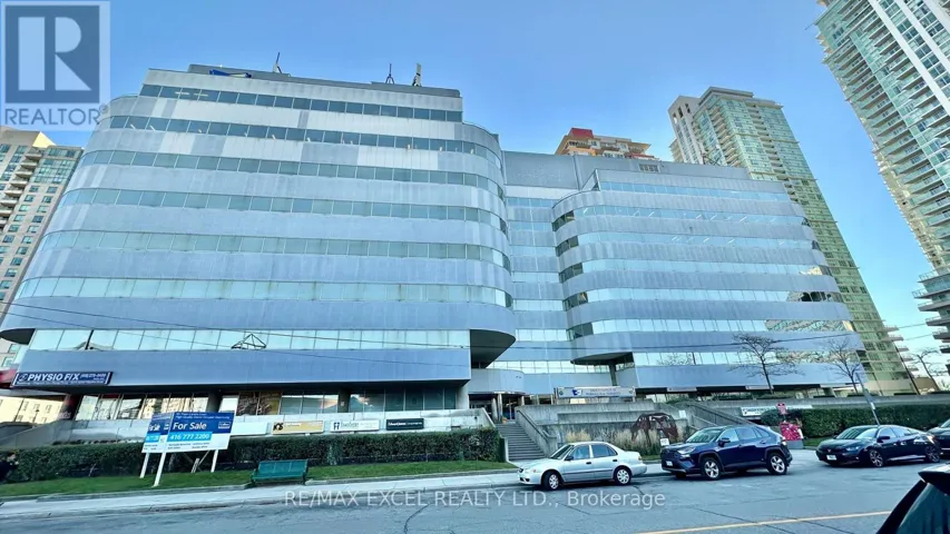 700 #35 - 55 TOWN CENTRE COURT, Toronto (Bendale), Ontario M1P4X4