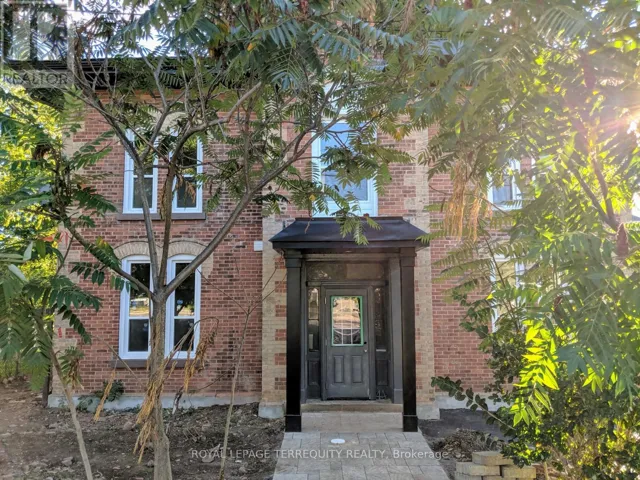 1 - 44 MAIN STREET N, Halton Hills (Georgetown), Ontario L7J1W2