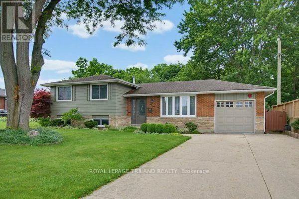 5 WARREN CRESCENT, St. Thomas, Ontario N5P3Z1