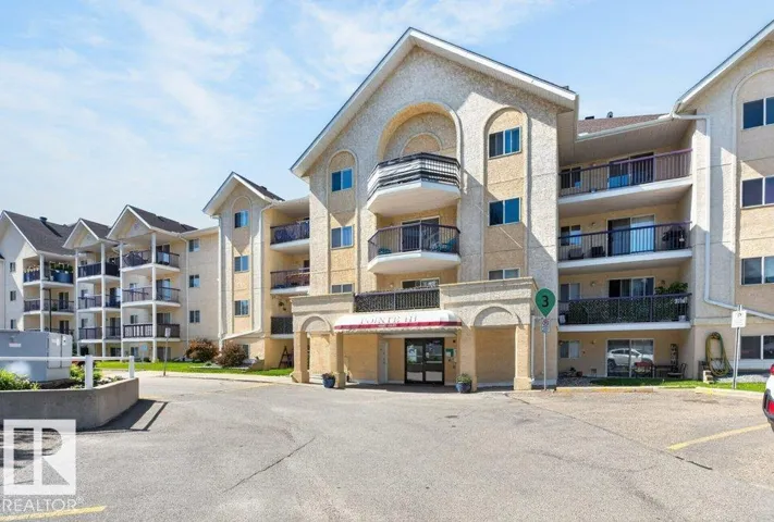#267 10520 120 ST NW, Edmonton, Alberta T5L4L9