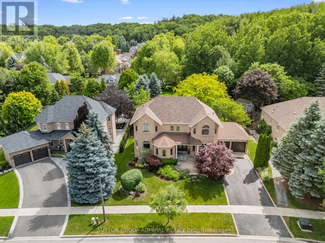 37 NEVADA CRESCENT, Vaughan, Ontario L6A2V5