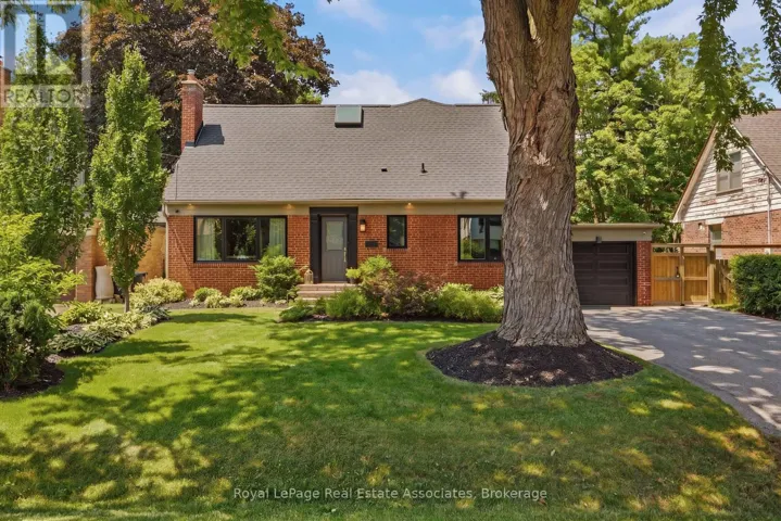 1972 RUSSETT ROAD, Mississauga (Lakeview), Ontario L4Y1B6