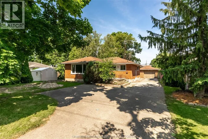 71 McFarlane DRIVE, Chatham, Ontario N7L2K3