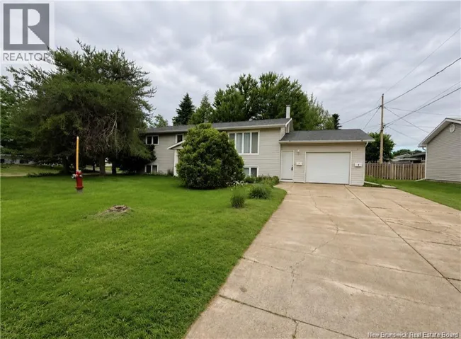 23 Pembroke Street, Riverview, New Brunswick E1B3Z9