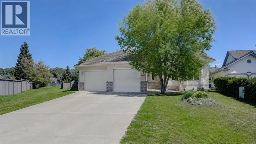 11819 91a Street, Grande Prairie, Alberta T8X1J1