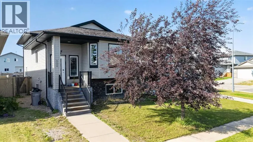 8606 102a Avenue, Grande Prairie, Alberta T8X0B5