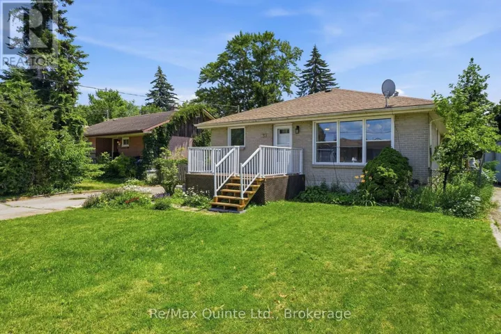 37 NORTHWOOD CRESCENT, Belleville (Belleville Ward), Ontario K8N1X6