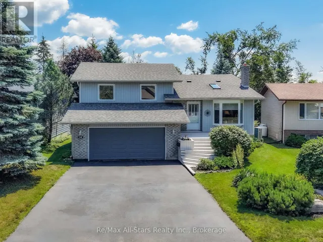 16 CEDARTREE LANE, Kawartha Lakes (Bobcaygeon), Ontario K0M1A0