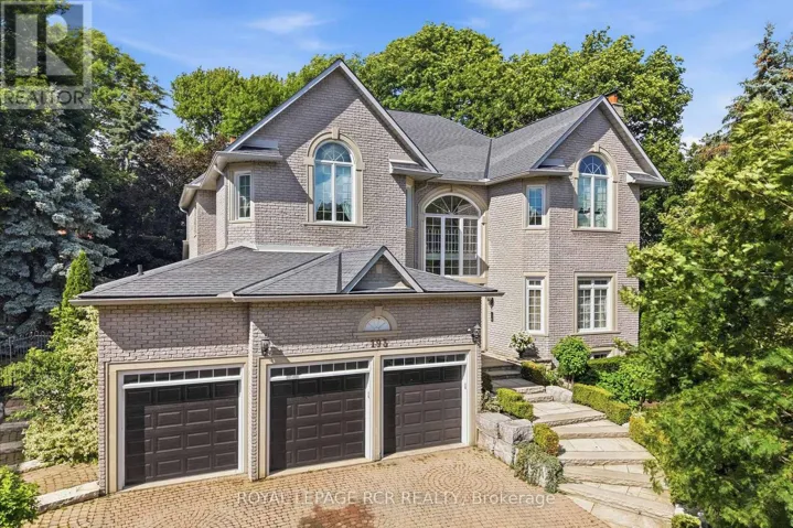 193 SHERWOOD PLACE, Newmarket (Central Newmarket), Ontario L3Y8E5