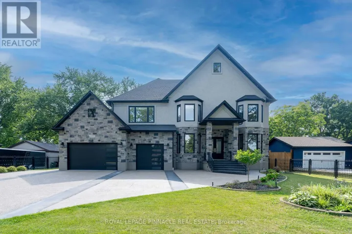 138 WOOLWICH STREET S, Woolwich, Ontario N0B1M0