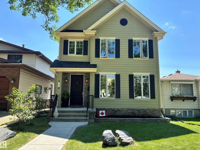 8935 84 AV NW, Edmonton, Alberta T6C1E3