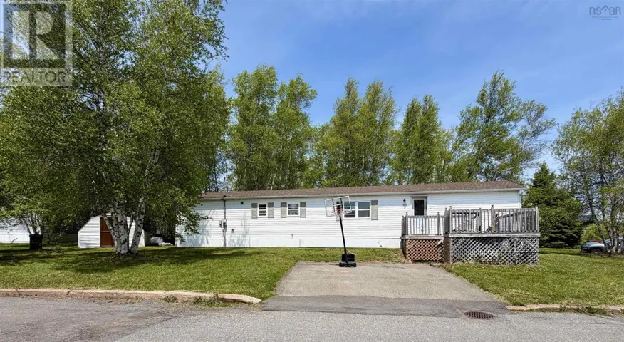 60 Rosewood Drive, Amherst, Nova Scotia B4H4S6