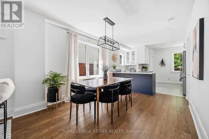 6 FIRSTBROOKE ROAD, Toronto (East End-Danforth), Ontario M4E2L1