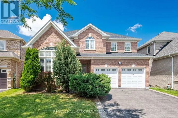 116 BEARE TRAIL, Newmarket (Woodland Hill), Ontario L3X3B6
