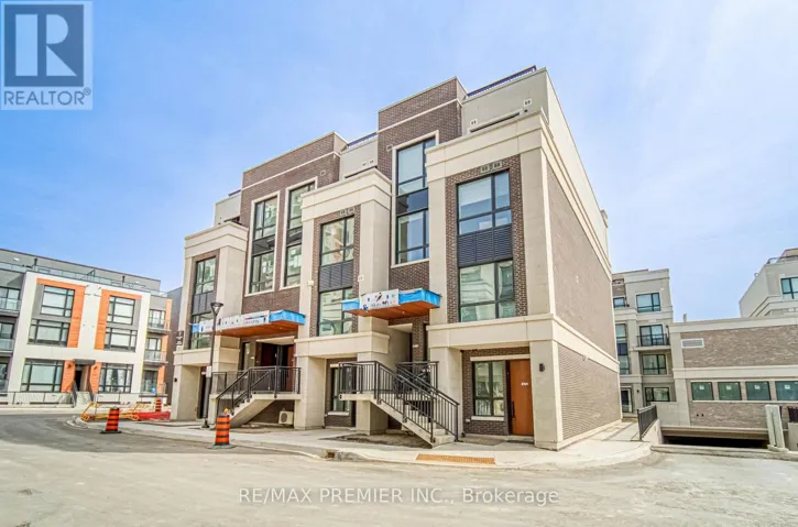 E202 - 7 SQUIRREL LANE, Richmond Hill, Ontario L4S0P5