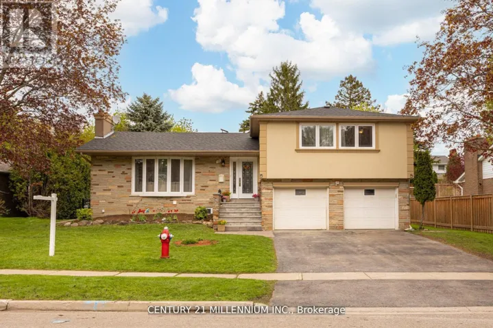 18 RIDGEHILL DRIVE, Brampton (Brampton South), Ontario L6Y2C4