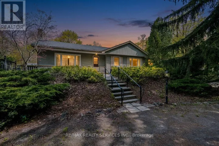 1368 2 SIDE ROAD, Burlington, Ontario L7P0G9