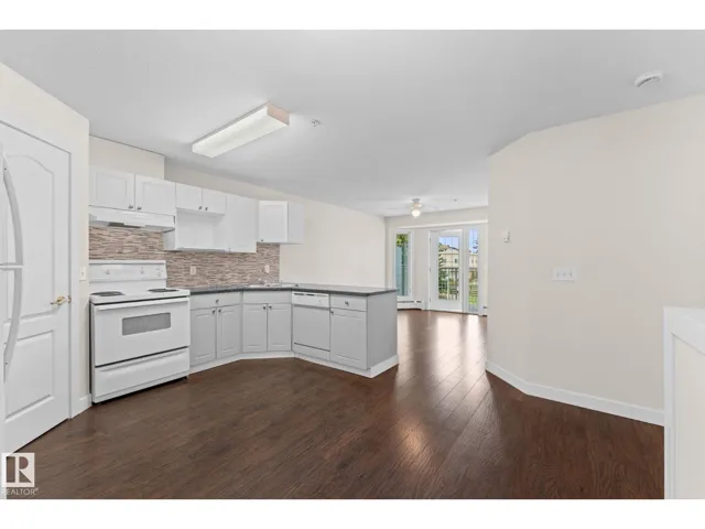 #243 13441 127 ST NW, Edmonton, Alberta T5L4B6