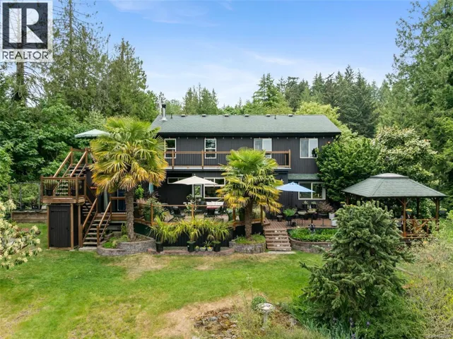 11007 Cedar Lane, North Saanich, British Columbia V8L5R1