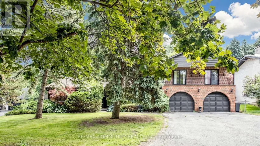 27 ANNIS ROAD, Toronto (Scarborough Village), Ontario M1M2Y8