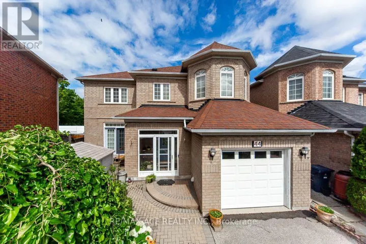 44 MOURNING DOVE CRESCENT, Toronto (Malvern), Ontario M1B6A8