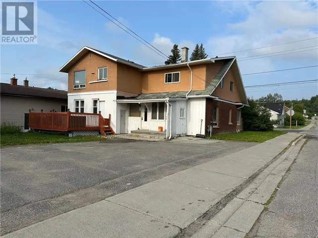 244 Whittaker Street Unit# 2, Sudbury, Ontario P3C3X8