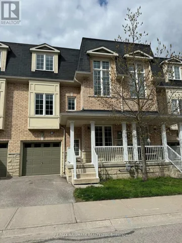 10 - 15 OLD COLONY ROAD, Richmond Hill (Oak Ridges Lake Wilcox), Ontario L4E4L5