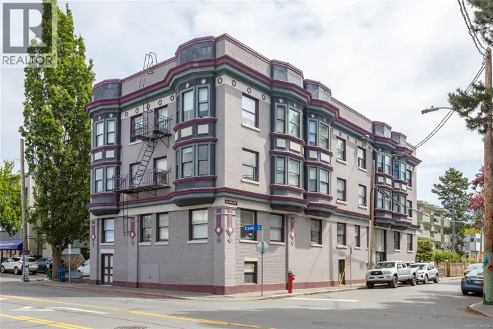 1106 Balmoral Rd, Victoria, British Columbia V8T1B1