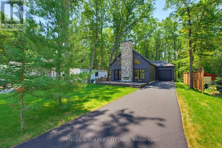 557 BAYVIEW DRIVE, Ottawa, Ontario K0A3M0