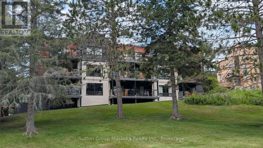 52-205 DEERHURST DRIVE, Huntsville (Chaffey), Ontario P1H2E8