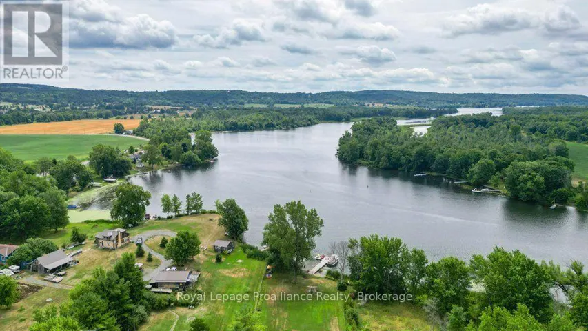 425 ROSEBUSH ROAD, Quinte West (Frankford Ward), Ontario K0K2C0