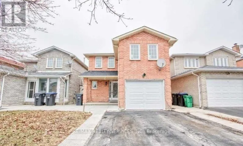52 FALLEN OAK COURT, Brampton (Fletcher's Creek South), Ontario L6Y3T4