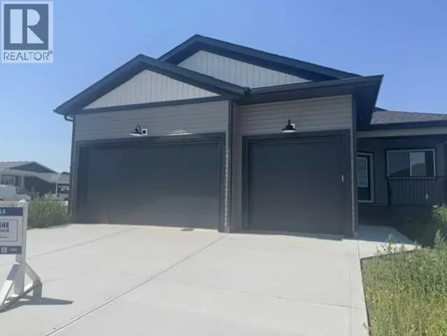 32 Sunrise Crescent N, Three Hills, Alberta T0M2A0